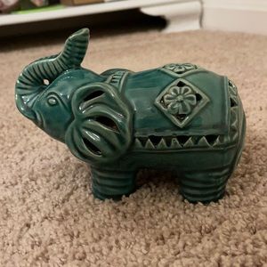 Table decor ceramic elephant